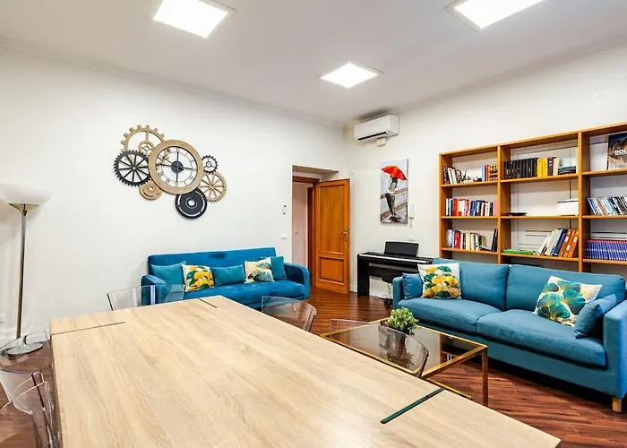 Colosseum Big 4 Bdr Ac With Terrace דירה *